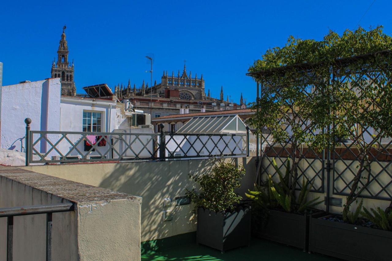 City Rooftop Paradise - Space Maison Apartments Siviglia Esterno foto